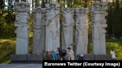 El monumento Antakalnis en Vilna, Lituania.