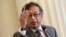 El presidente colombiano Gustavo Petro habla ante la OEA, durante su visita a EEUU, este 19 de abril. (Brendan Smialowski / AFP)