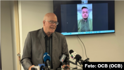 Orlando Gutiérrez Boronat y el diputado ucraniano Maryan Zablotskyy