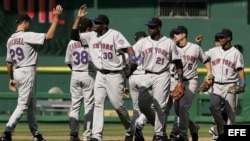 Jugadores de los Mets de Nueva York.