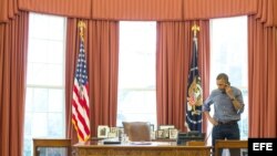 El presidente de EE.UU. habló hoy, 1 de marzo de 2014, con el presidente ruso Vladimir Putin sobre la situación de Ucrania.