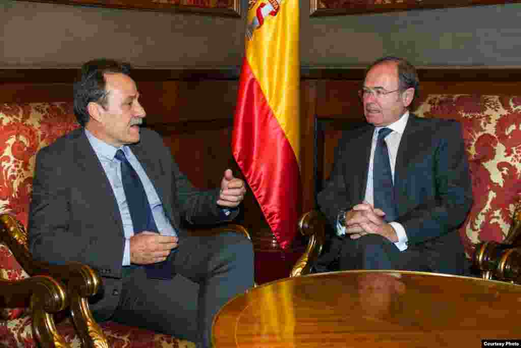 Gustavo Machin en España