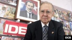 Lorenzo de Toro director revista IDEAL