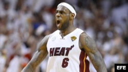 El alero de los Miami Heat, LeBron James. 