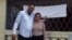 Mitzael Díaz Paseiro y Arianna López Roque. (Foto: Cubanet)