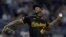 Aroldis Chapman lanza por los Piratas de Pittsburgh contra los Yankees de New York, en septiembre de 2024. (AP/Adam Hunger/Archivo)