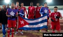 Futbolistas cubanos.
