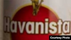 La etiqueta del nuevo ron "Havanista" es casi idéntica a la del que Cuba produce usurpando la marca Havana Club