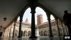 La mujer, identificada solo como B.B., trabaja ahora en el departamento de Biología Funcional de la Universidad de Oviedo, en Asturias.