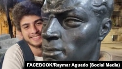 Amenazas contra Raymar Aguado por respaldar movilizaciones estudiantiles contra tarifas de ETECSA.