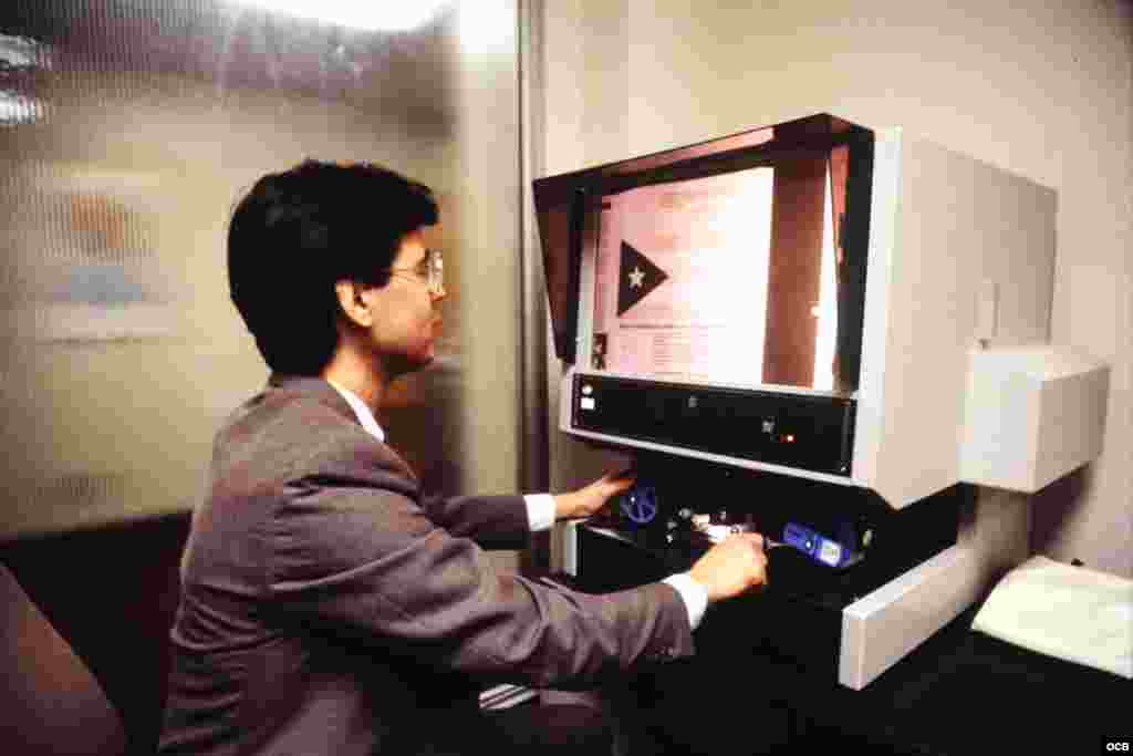 Bruce Sherman, Centro de Información, Radio Martí, Washington D.C