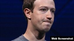 Presidente ejecutivo de Facebook se disculpa por "errores" tras escándalo por datos de usuarios.