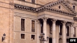 La Universidad española de Salamanca. 